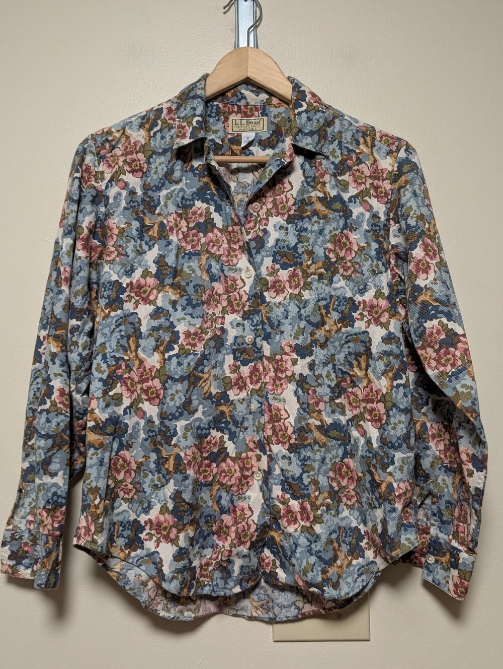 Vintage L.L.Bean Floral Button Down Shirt Size 8 Blue Pink Cottagecore